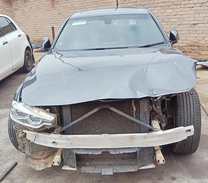 320i M SPORT A/T (F30)