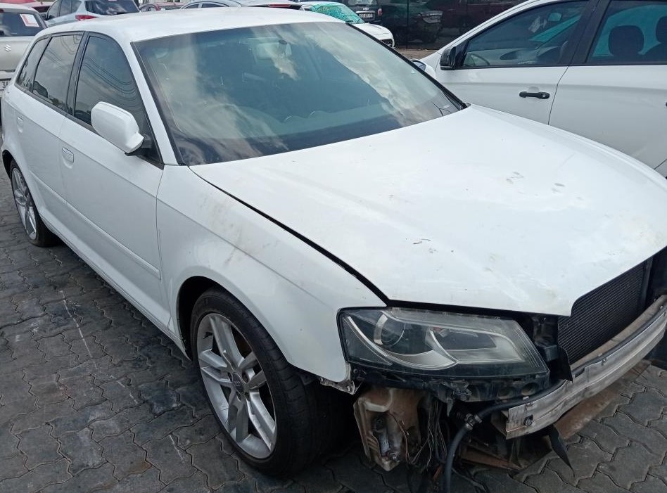 AUDI