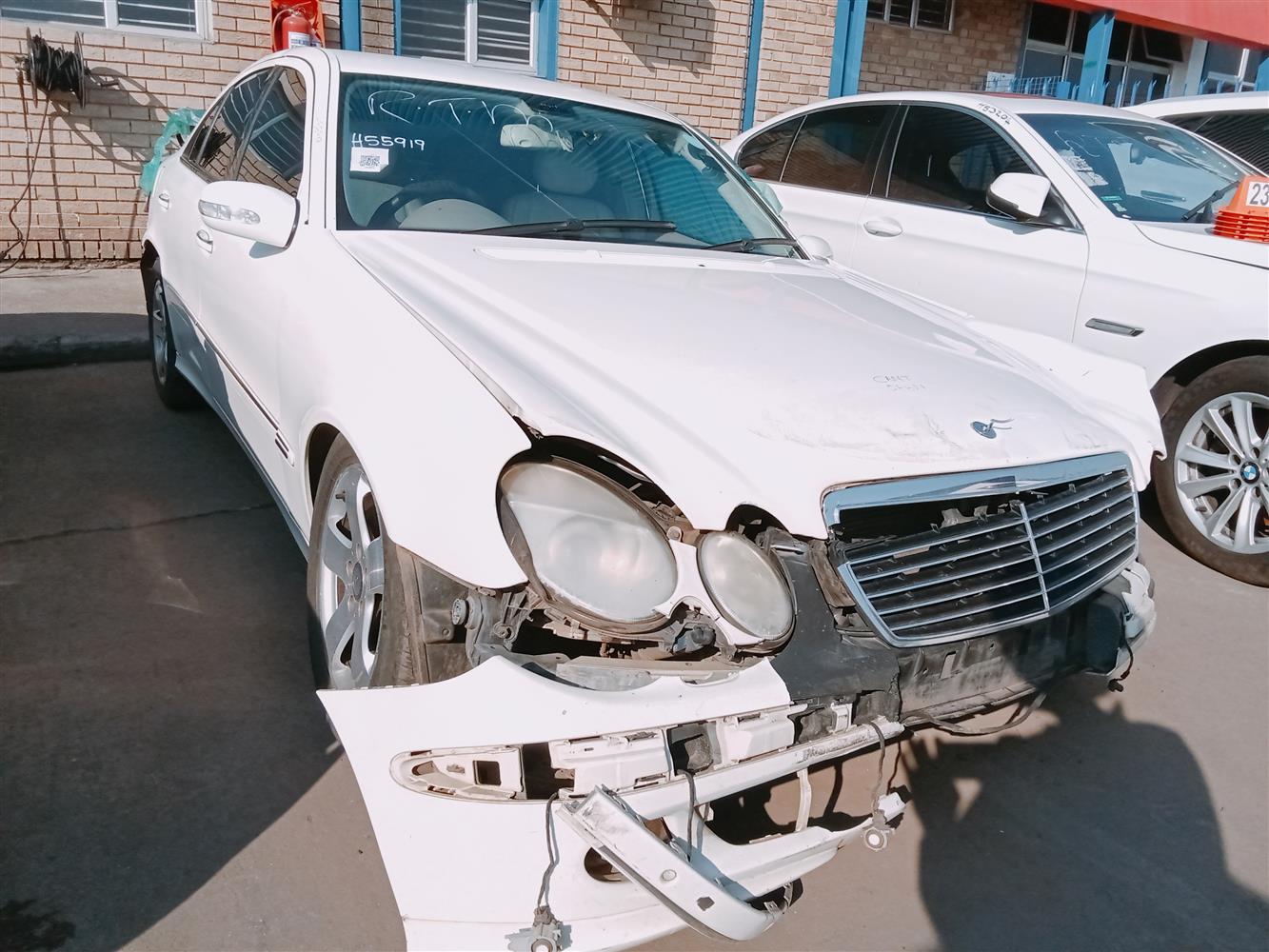 MERCEDES-BENZ