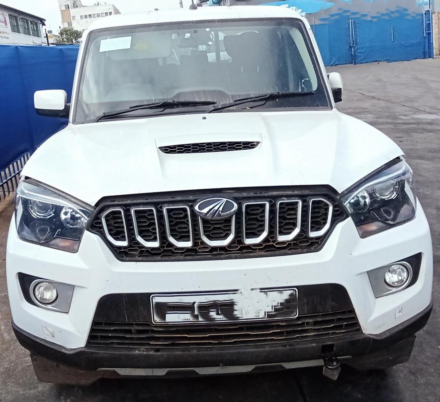 MAHINDRA