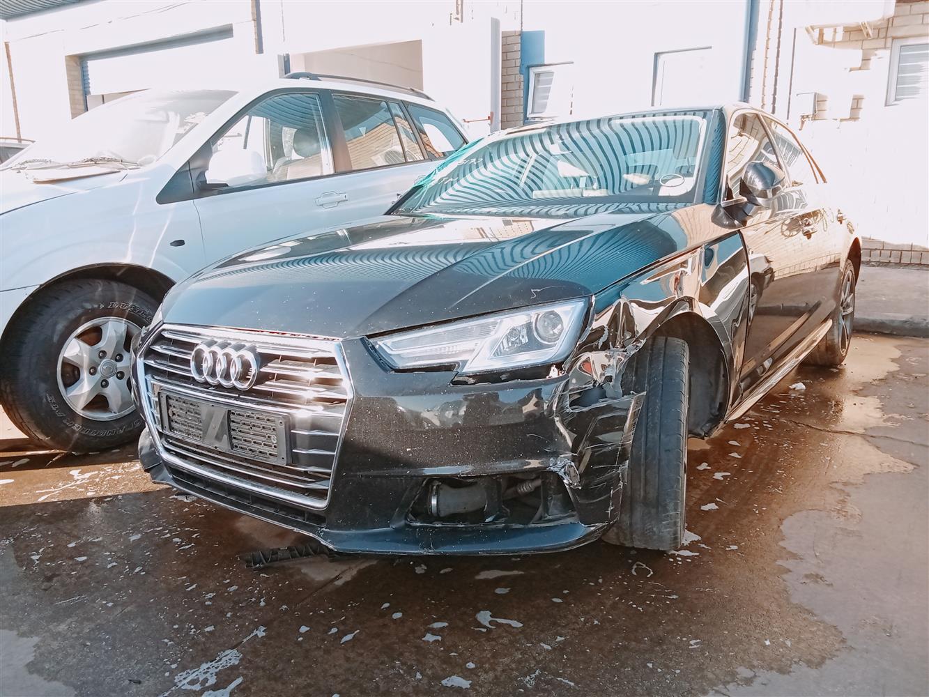 AUDI