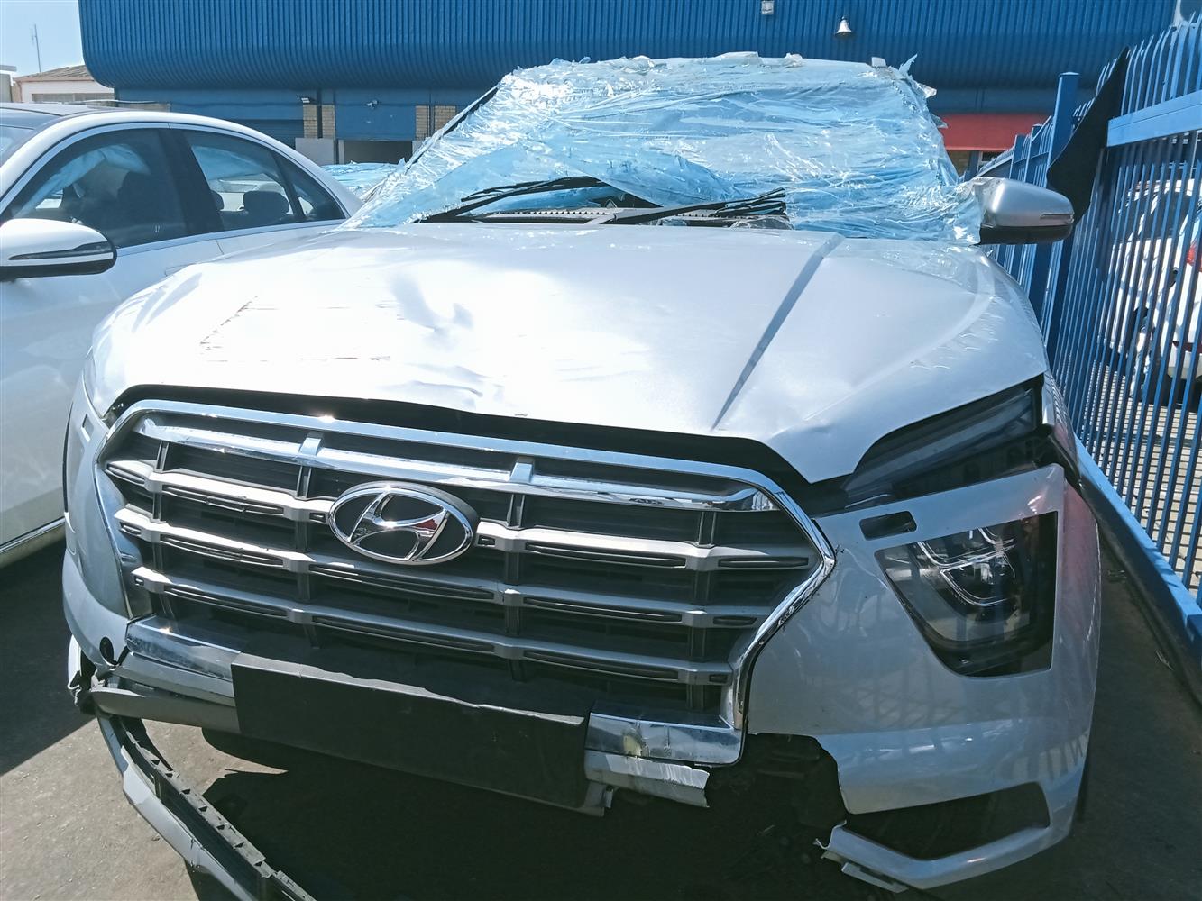 HYUNDAI